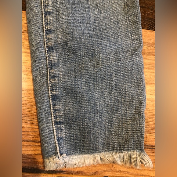 Madewell 9” High Rise Skinny Crop Light Wash Jeans - Picture 9 of 12